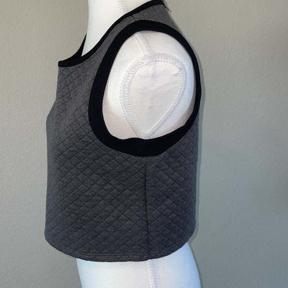 Quilted Grey Crop Top - Picture 3 of 7